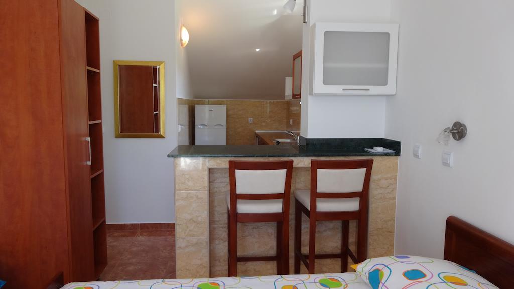 Apartments Odesa Herceg Novi Bilik gambar