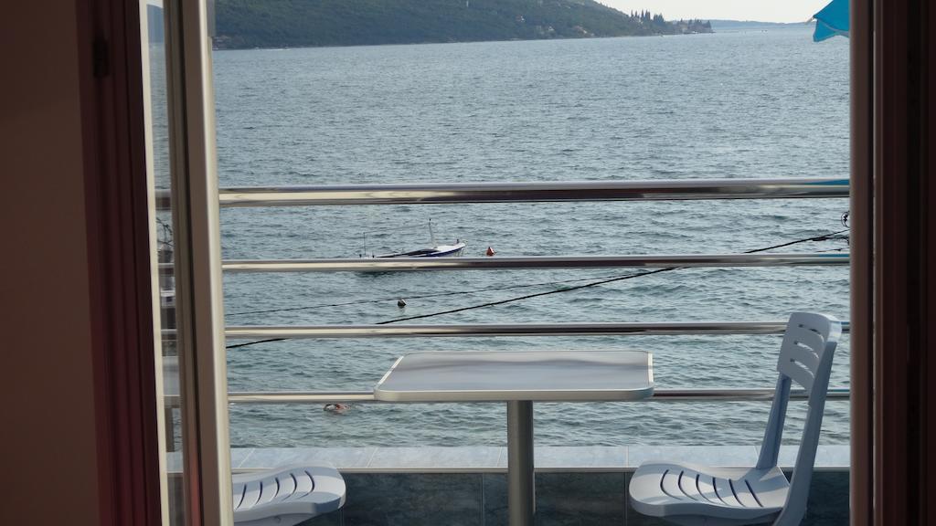 Apartments Odesa Herceg Novi Bilik gambar